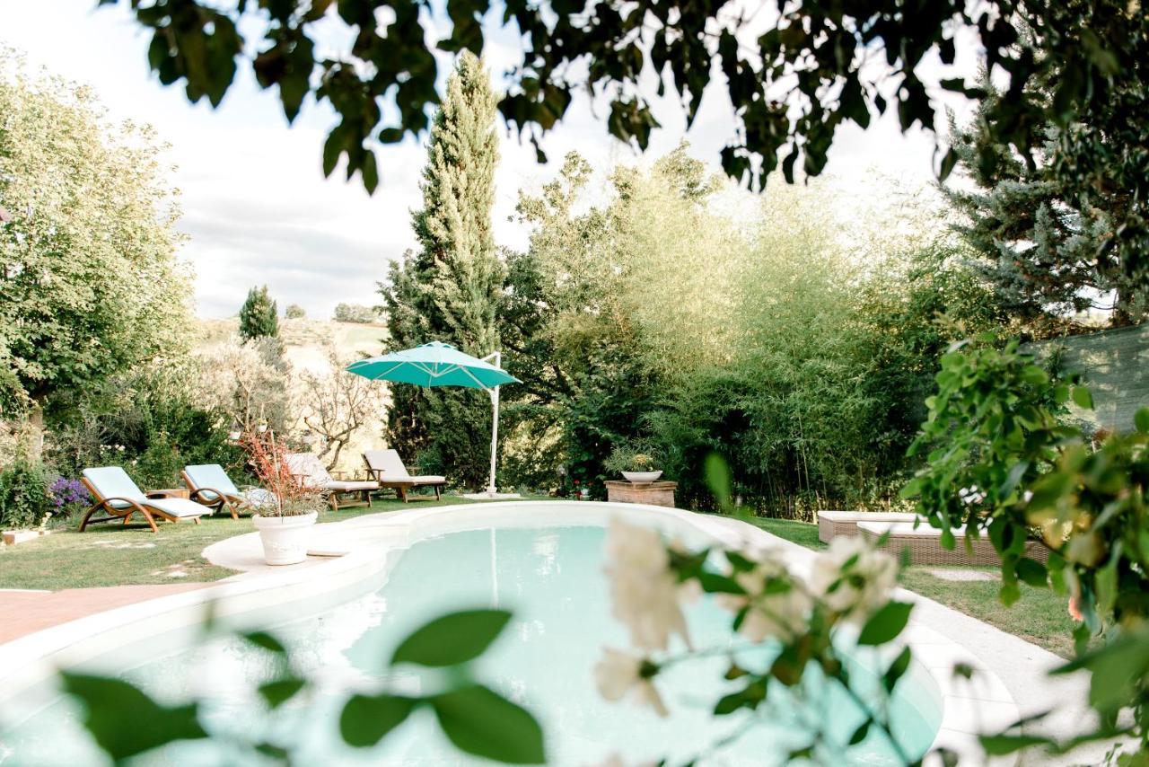 Villa Louise Umbria Uncinano Luaran gambar