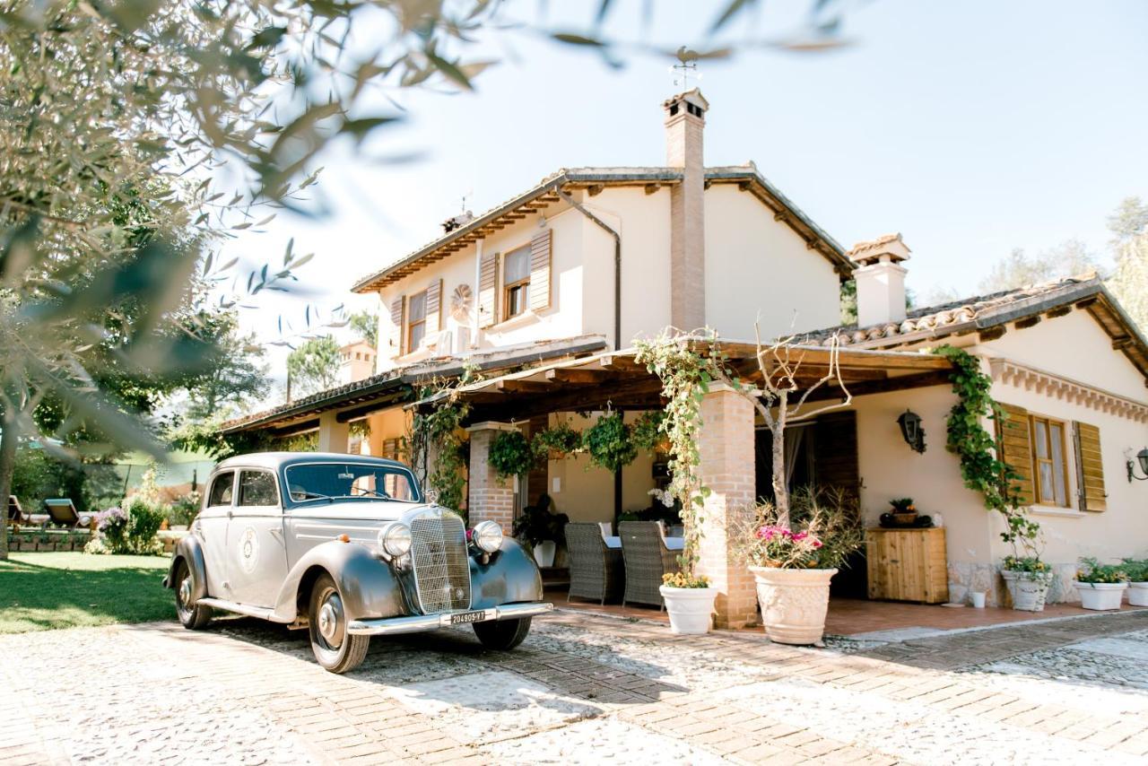 Villa Louise Umbria Uncinano Luaran gambar