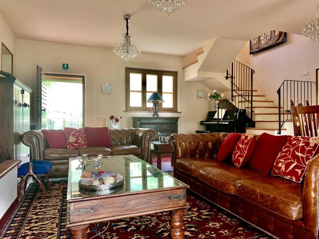 Villa Louise Umbria Uncinano Luaran gambar