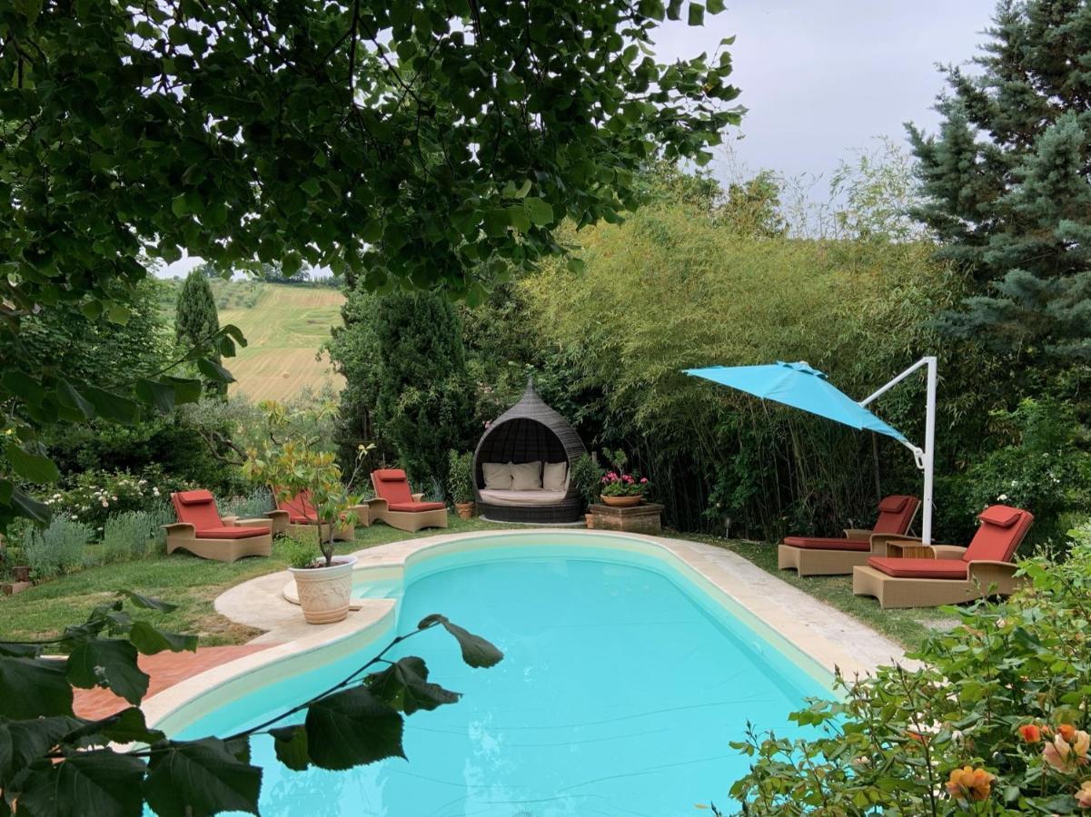 Villa Louise Umbria Uncinano Luaran gambar