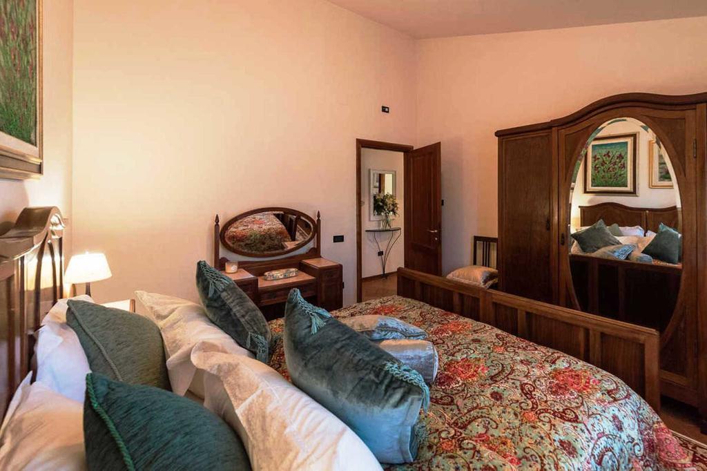 Villa Louise Umbria Uncinano Luaran gambar