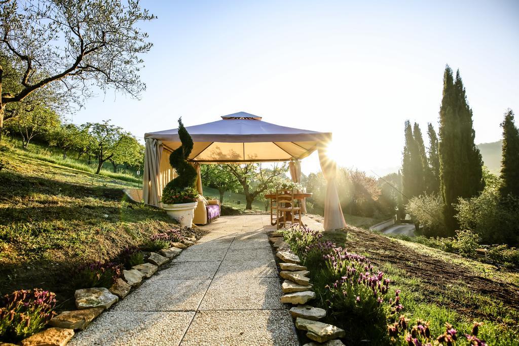 Villa Louise Umbria Uncinano Luaran gambar