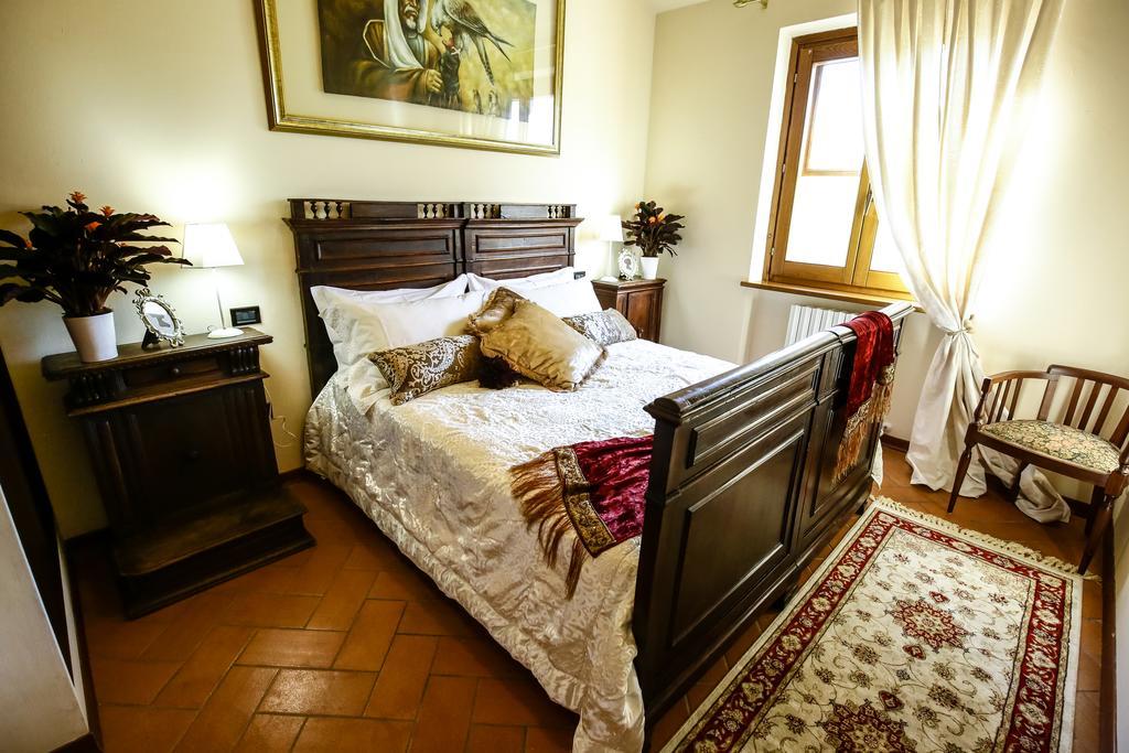 Villa Louise Umbria Uncinano Luaran gambar