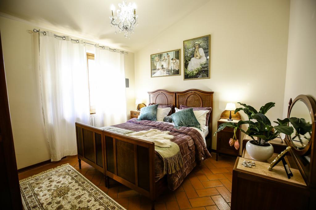 Villa Louise Umbria Uncinano Luaran gambar